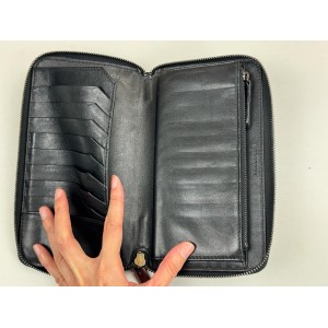 BURBERRY 3945569 RENFREW LONG ZIP AROUND WALLET